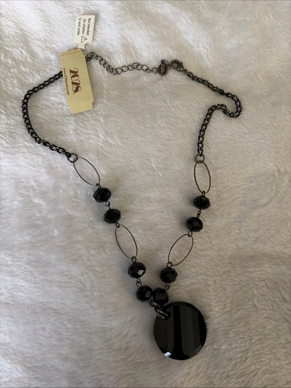 Women’s Vintage 1928 New with tag Gunmetal Black Pendant Necklace